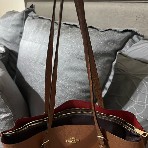 Coach Mollie Tan Leather Tote Bag - Picture 2 of 11